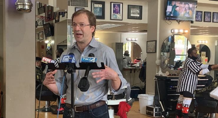 Chris Abele Announces His Run for Re-Election at Gee’s