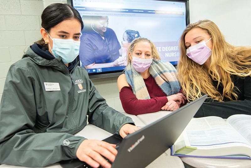 Carroll University’s Top-Rated Nursing Program Offers new Associate Degree in Nursing to Help Address the Nursing Shortage in Wisconsin’s Urban Communities
