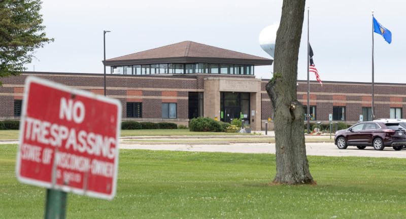 Vendor failure means Wisconsin prisoners can’t buy food or other items