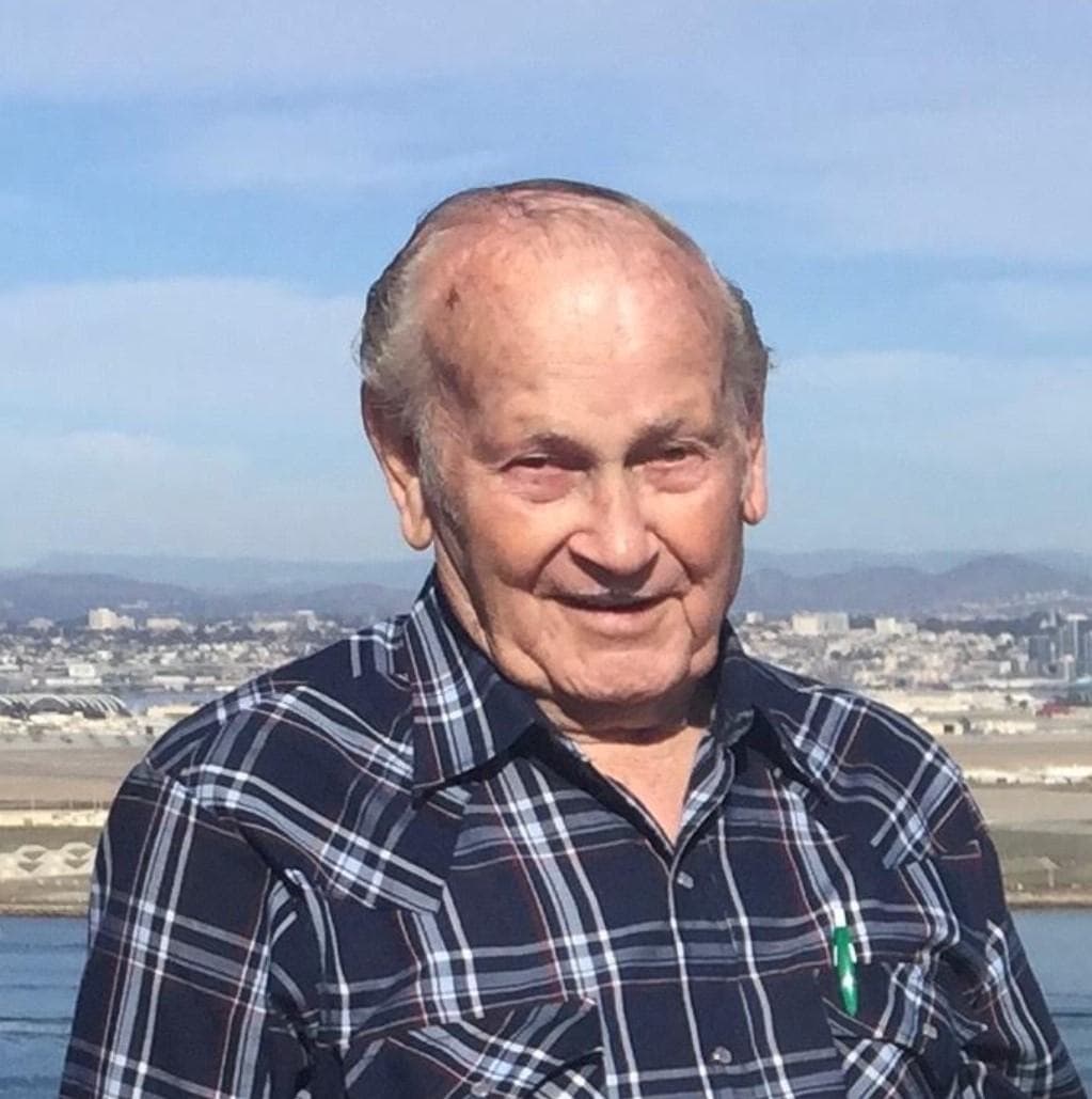 Donald James Eckloff, 96, Calumet