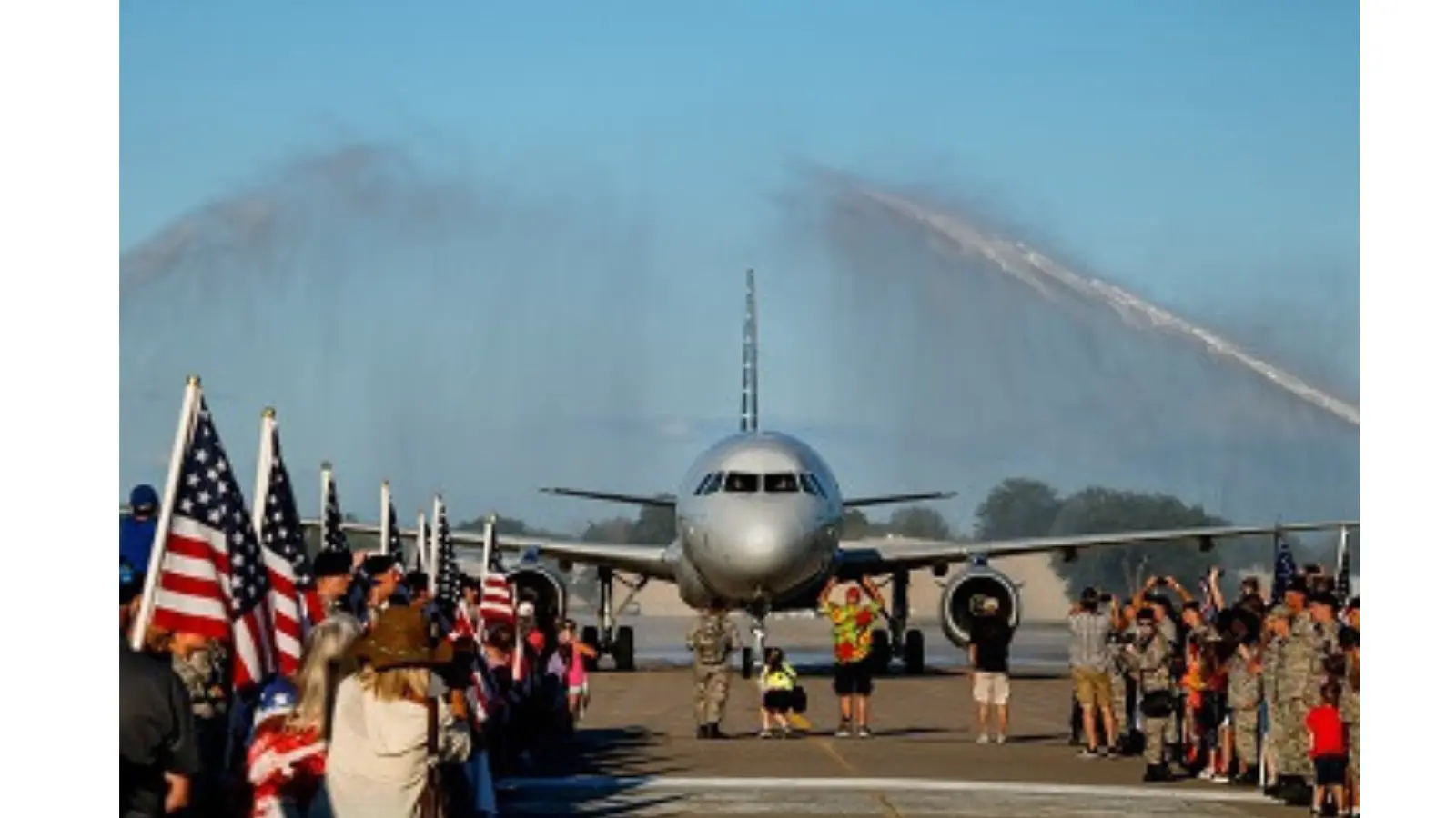 EAA AirVenture to take 100 Vietnam Vets on Yellow Ribbon Honor Flight