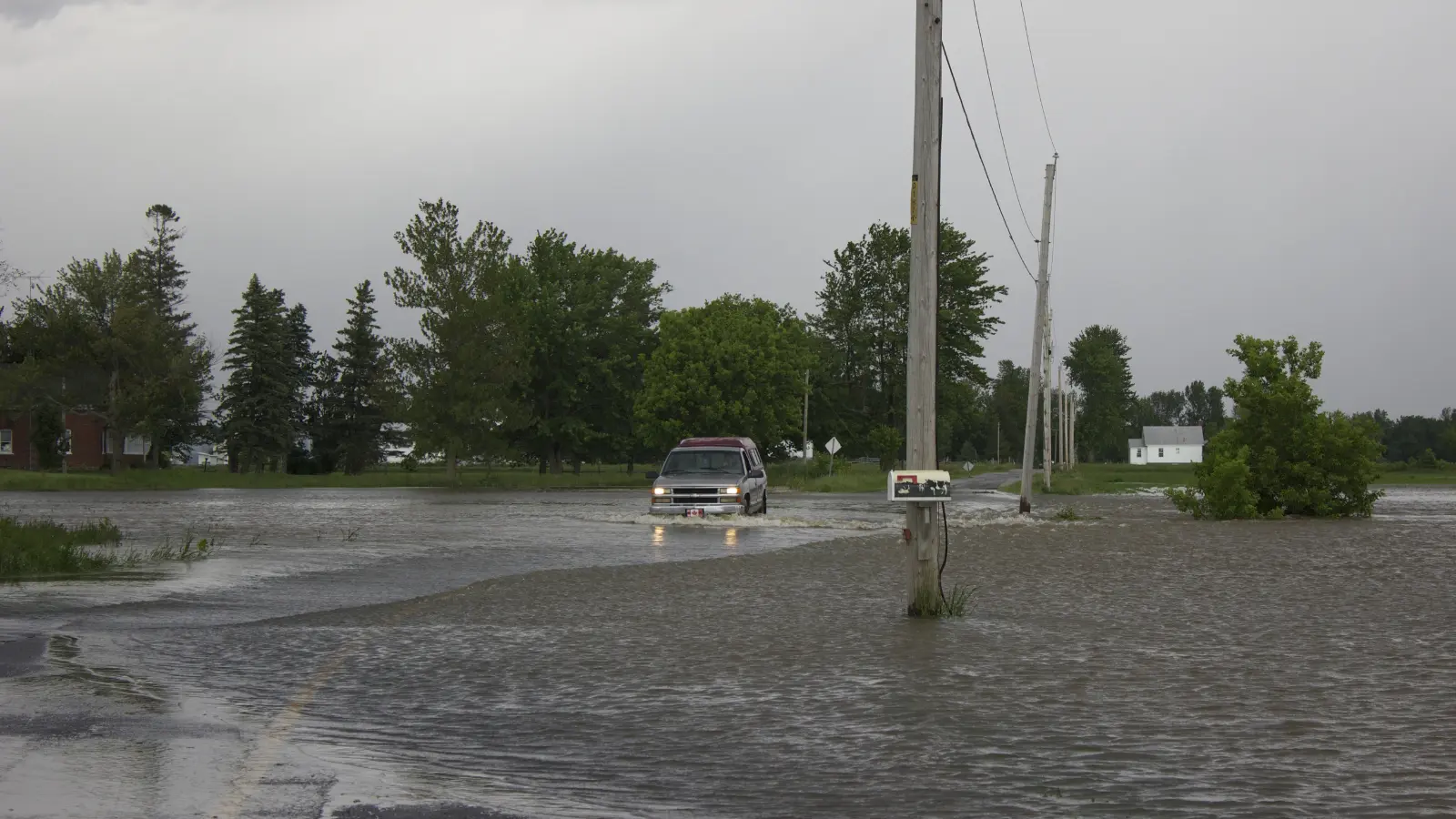 Outagamie County victims urged to report flood damage to 2-1-1