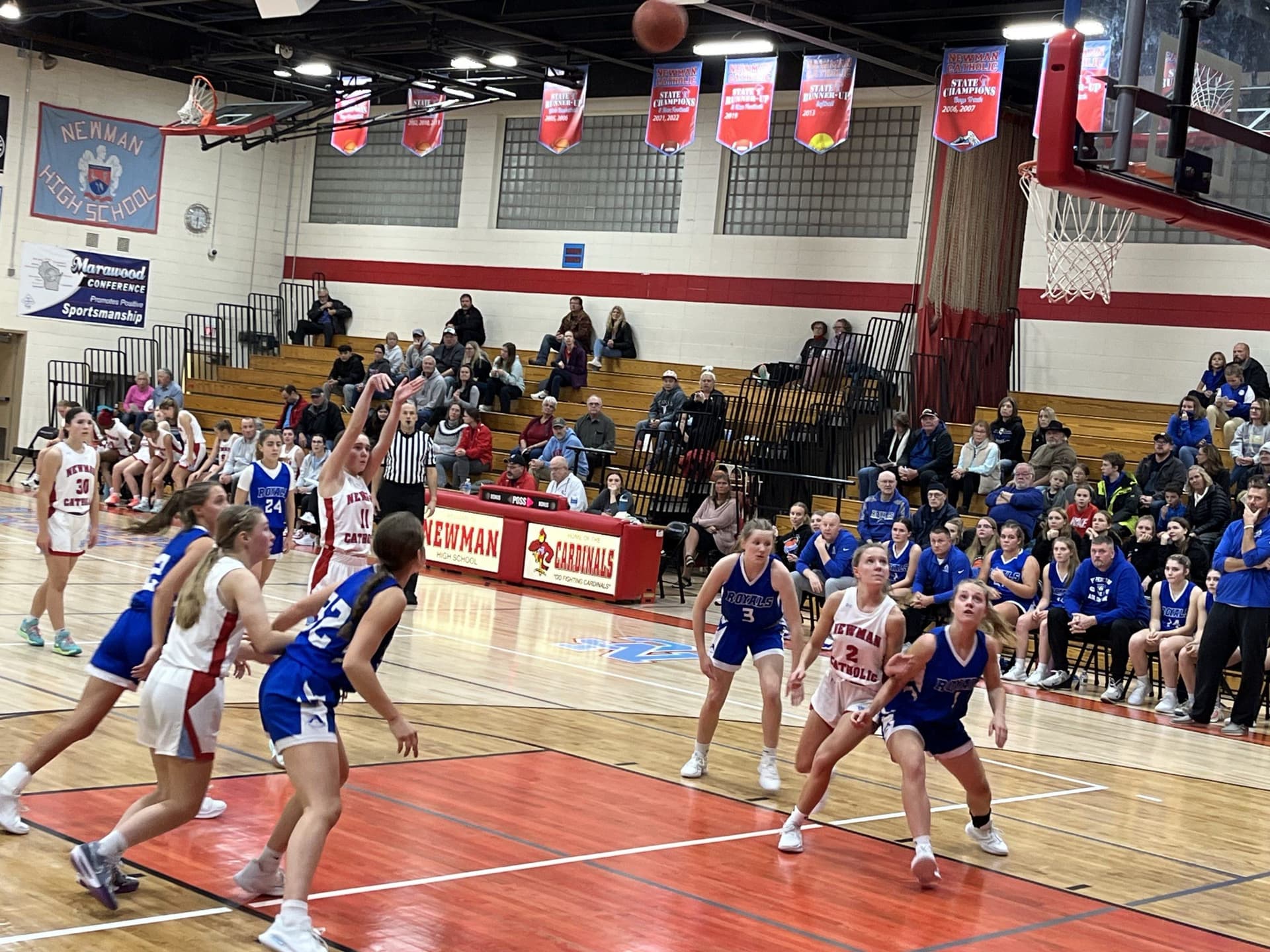 Thursday girls' basketball roundup: DC Everest earns narrow opening win while Newman Catholic falls to Assumption.