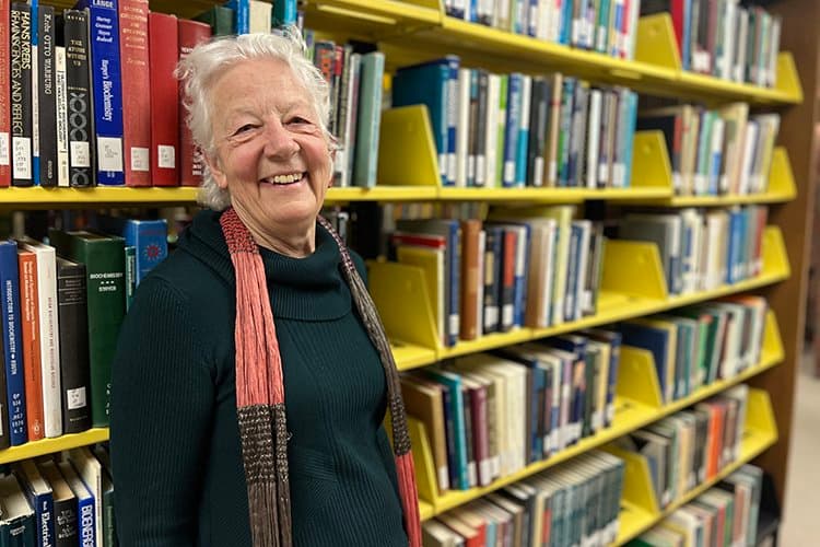 Oldest UWM Honors College Graduate