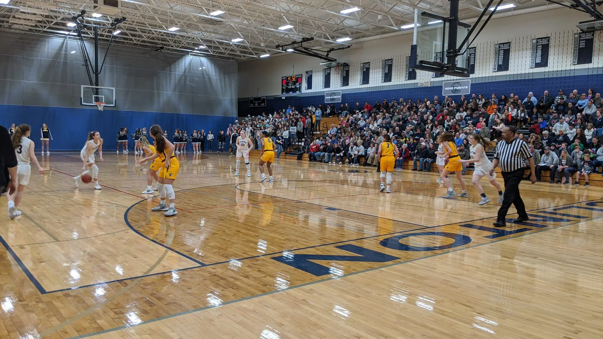 WIAA approves conditional use of shot clock in basketball for 2026-27 season