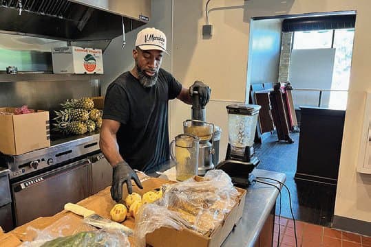 The Juice Kitchen Pops Back up in Milwaukee