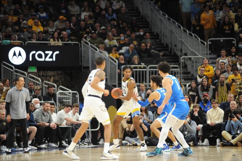The Marquette Golden Eagles lost to UCLA 67 to 56