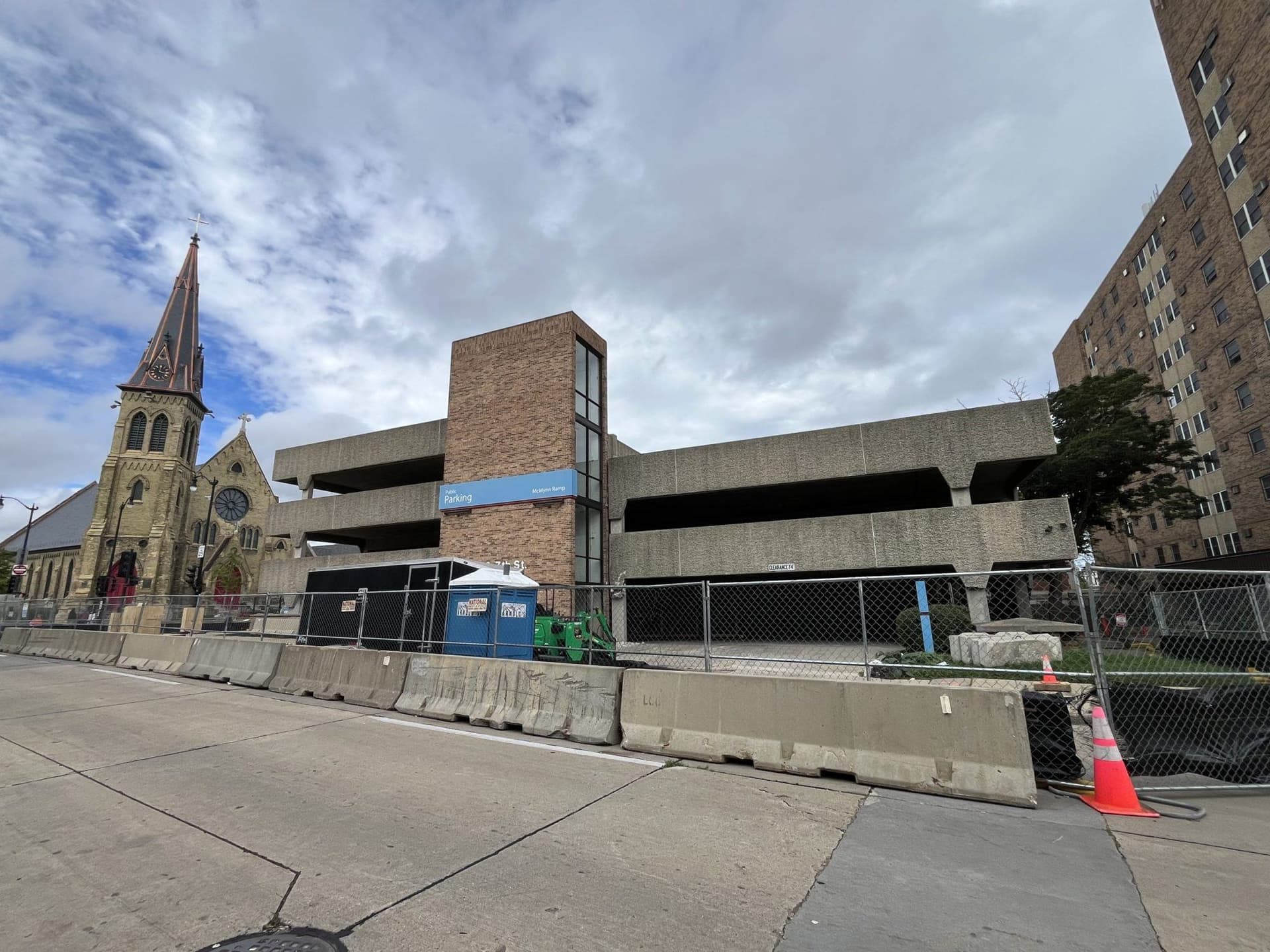 McMynn parking ramp demolition underway in downtown Racine