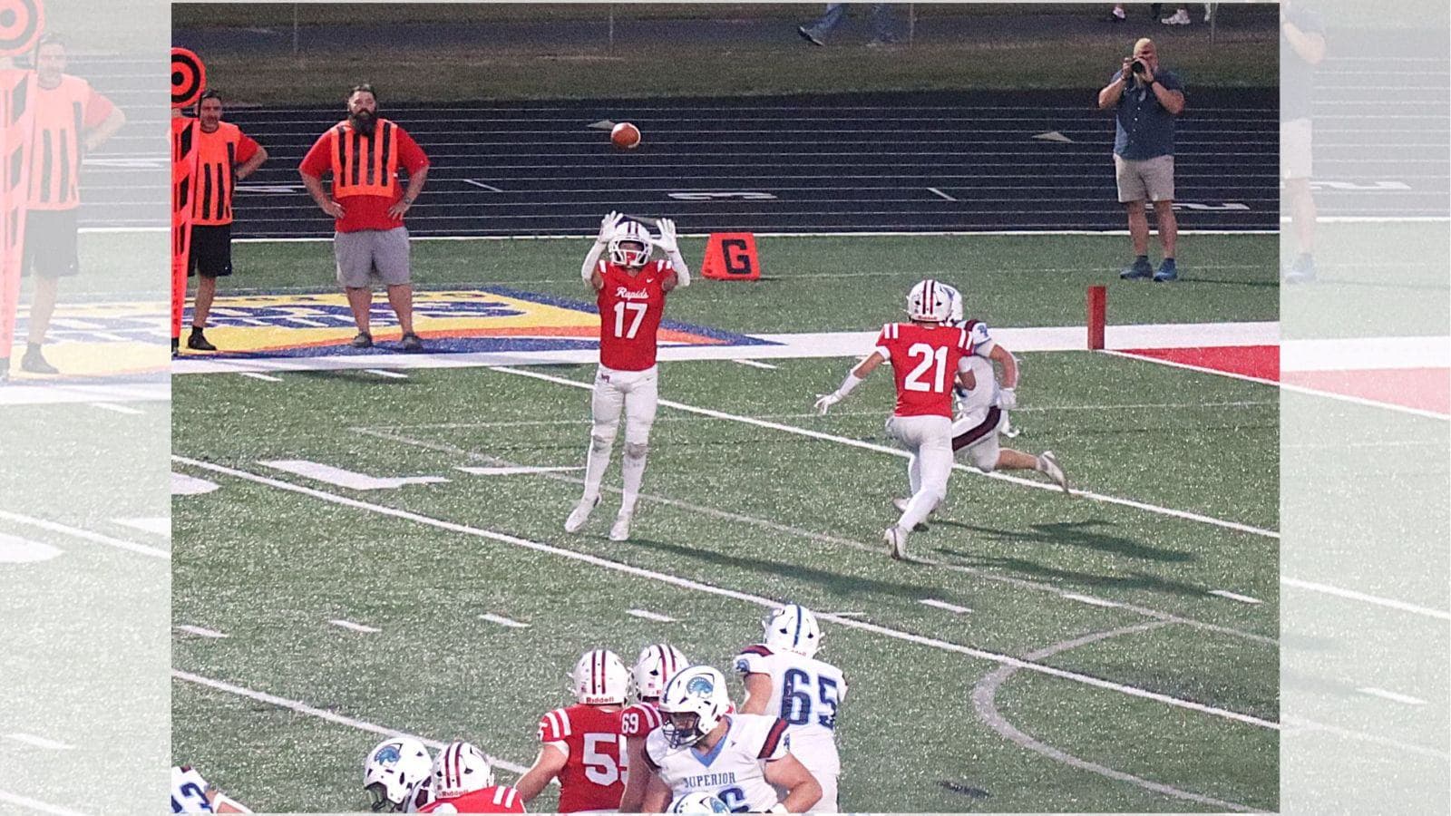 Wisconsin Rapids football team ends losing streak