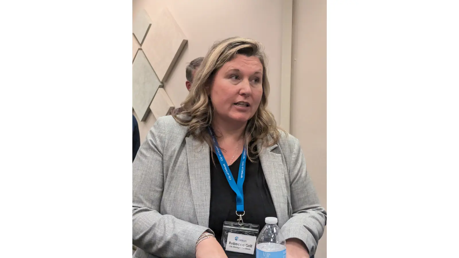 Rebecca Grill Sworn in as Oshkosh City Manager