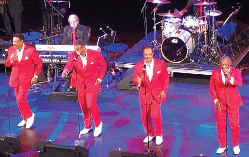 STRYV365 Celebrates Milwaukee Youth with Motown Christmas Event