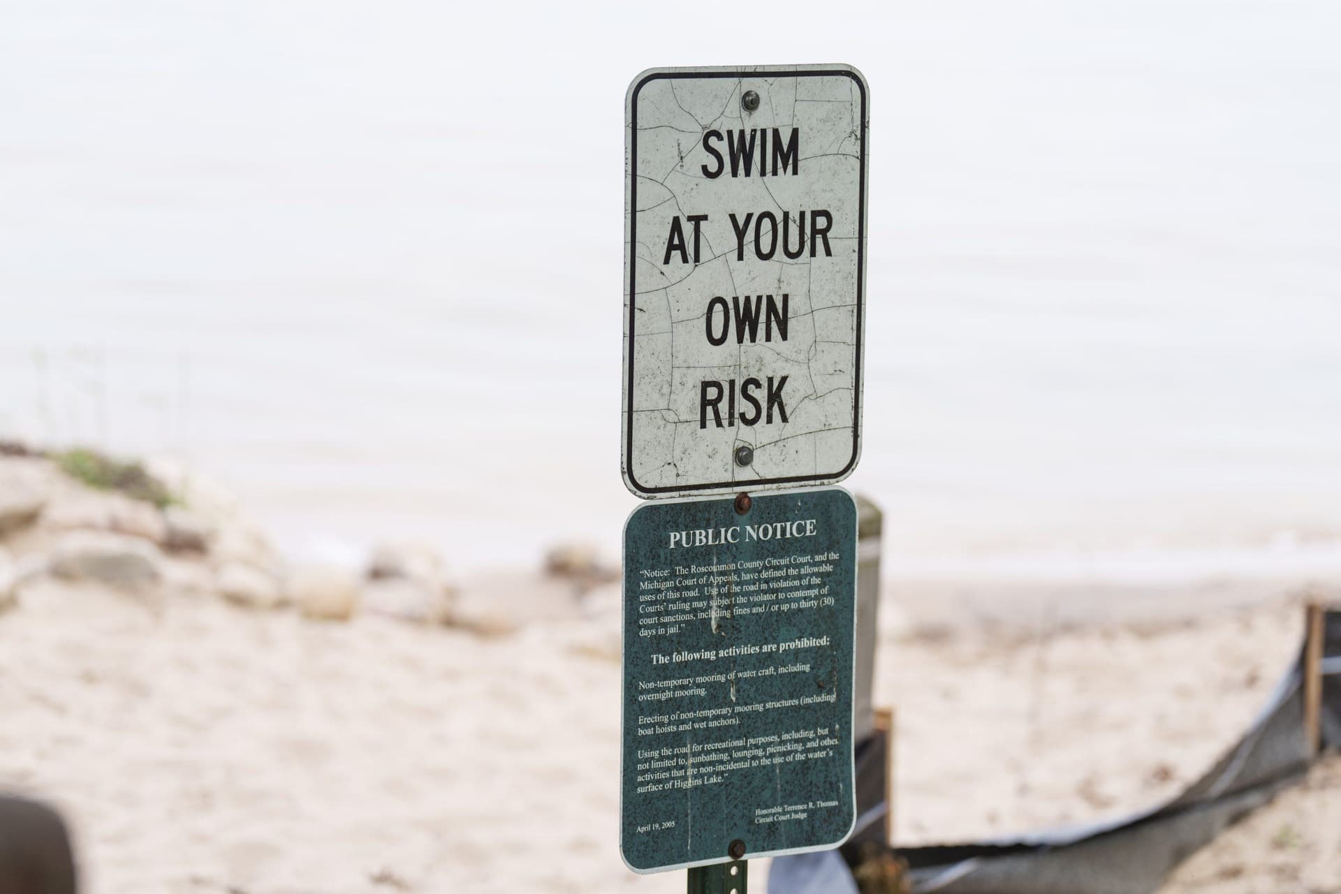 Michigan bill would require schools to teach water safety in gym class