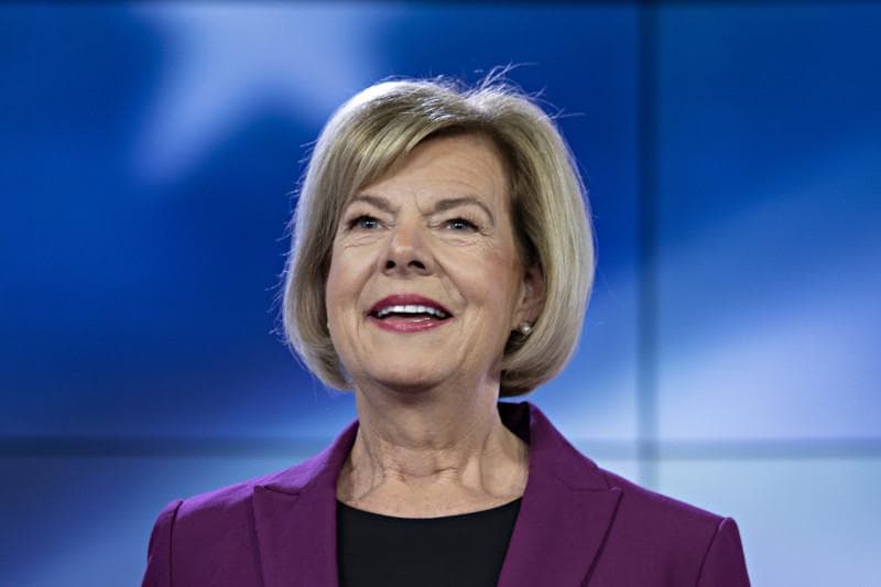 Tammy Baldwin Wins Third Senate Term as Trump Takes White House