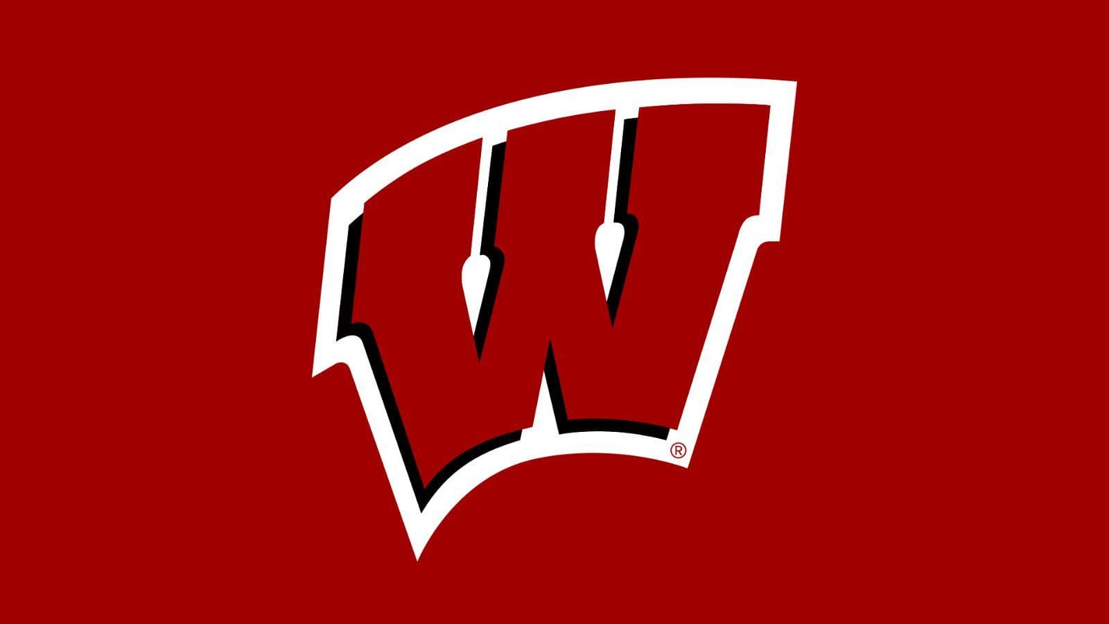 Wisconsin tabs Hastings as new men's hockey coach