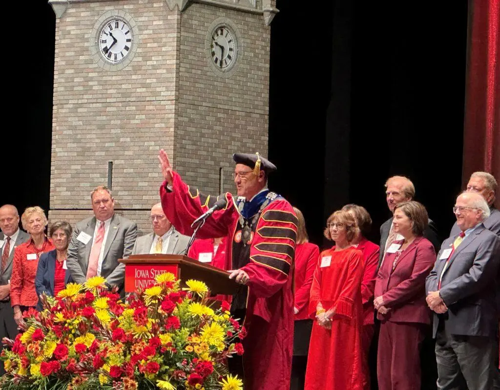 ISU President David Cook announces “moonshot” goals for future of university
