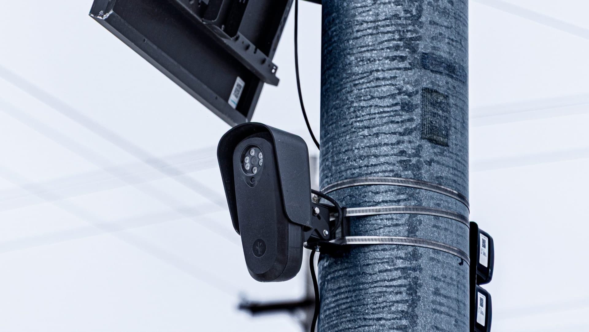 Michigan would regulate police license plate cameras under bipartisan bill
