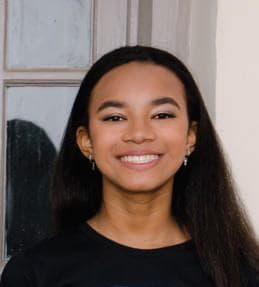 Teen Activist Giving Students Opportunities to Express Themselves Through Art