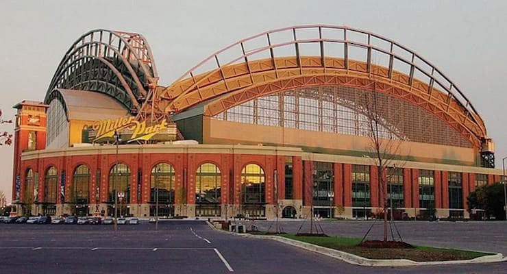 Miller Park Is Up and Running as a COVID-19 Testing Site