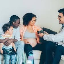 Early Pregnancy Socioeconomic Status May Shape Long-Term Heart Health