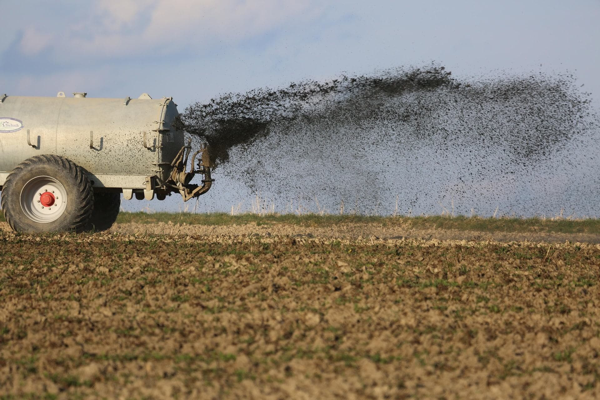 USDA Can Address the PFAS Crisis on Farmland, Report Finds - Barn Raiser