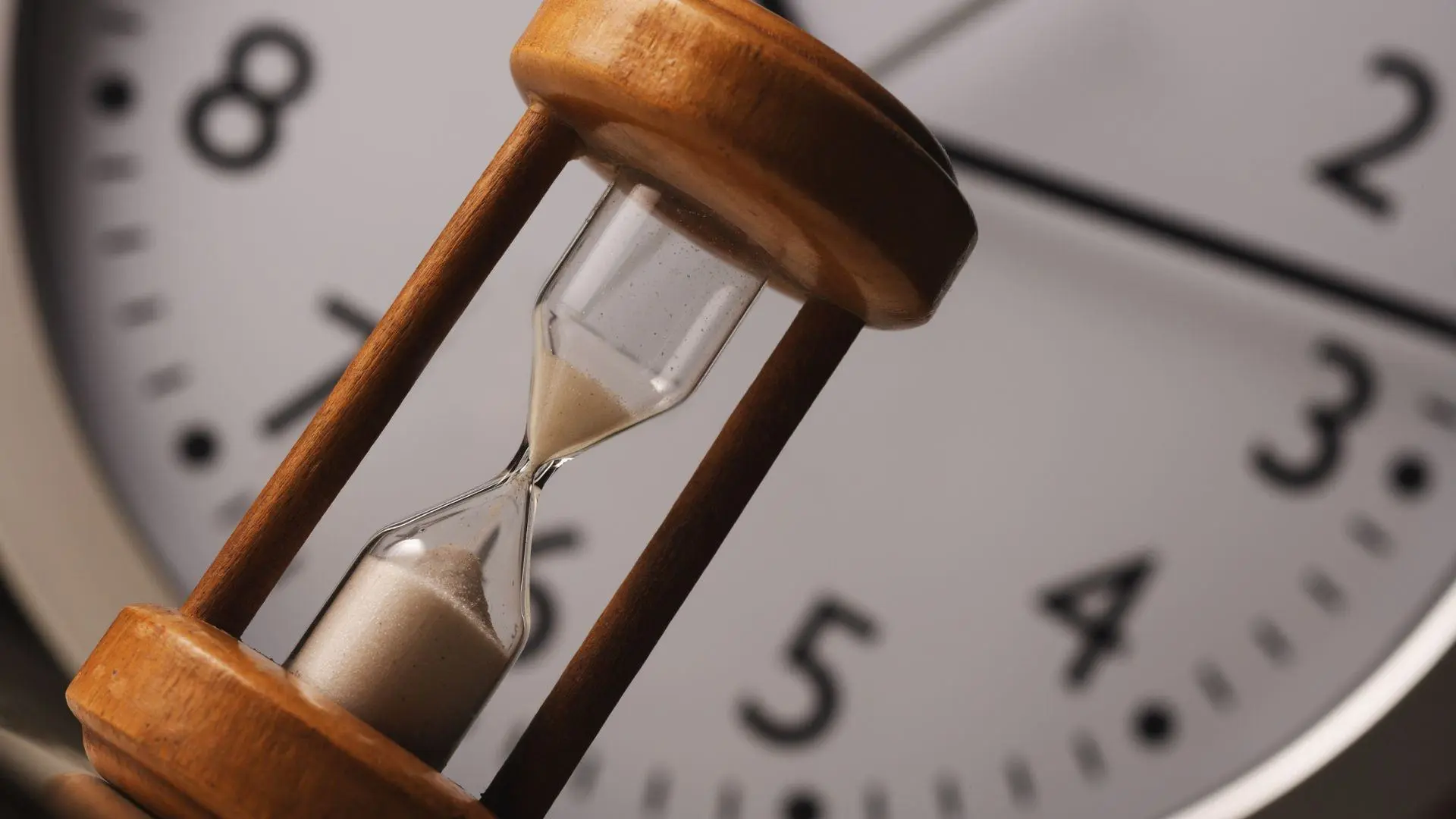 H.R. 10323 introduced, titled the Thirty-Two-Hour Workweek Act.