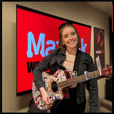 Chloe Louise is Live From The Madcity on Max Ink Radio