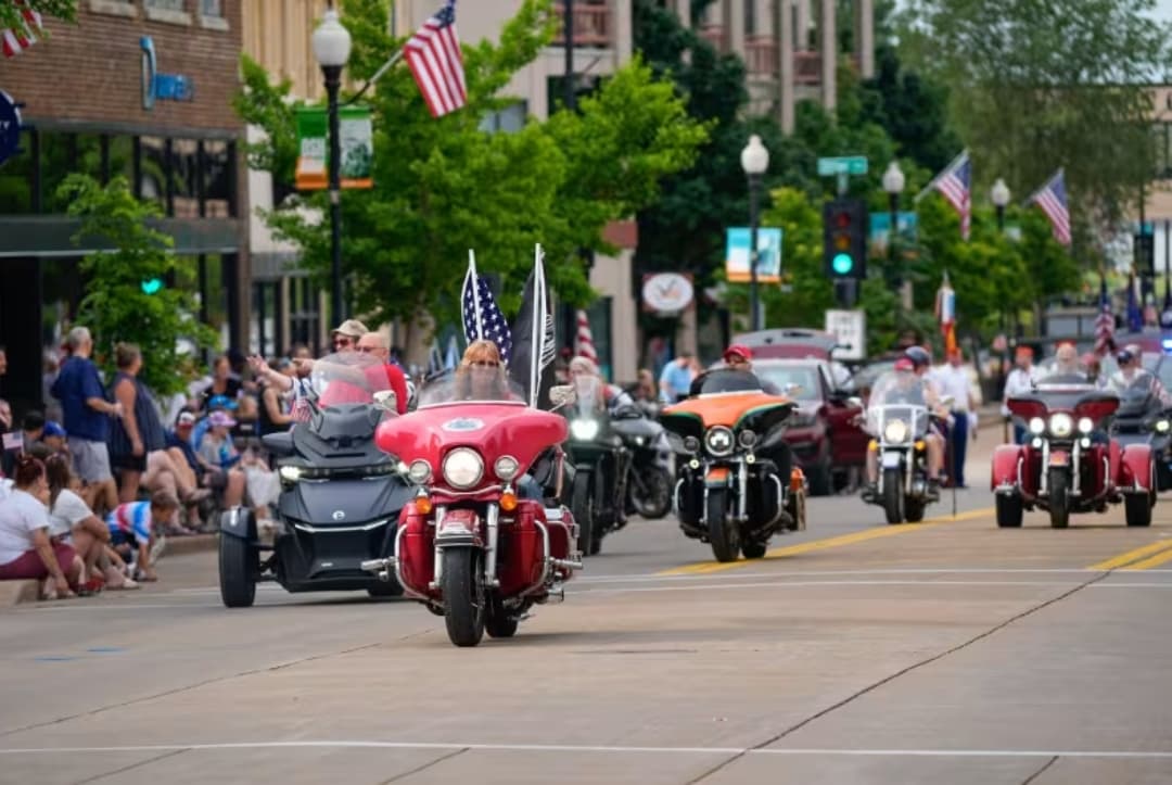 Oshkosh's 4th of July Parade