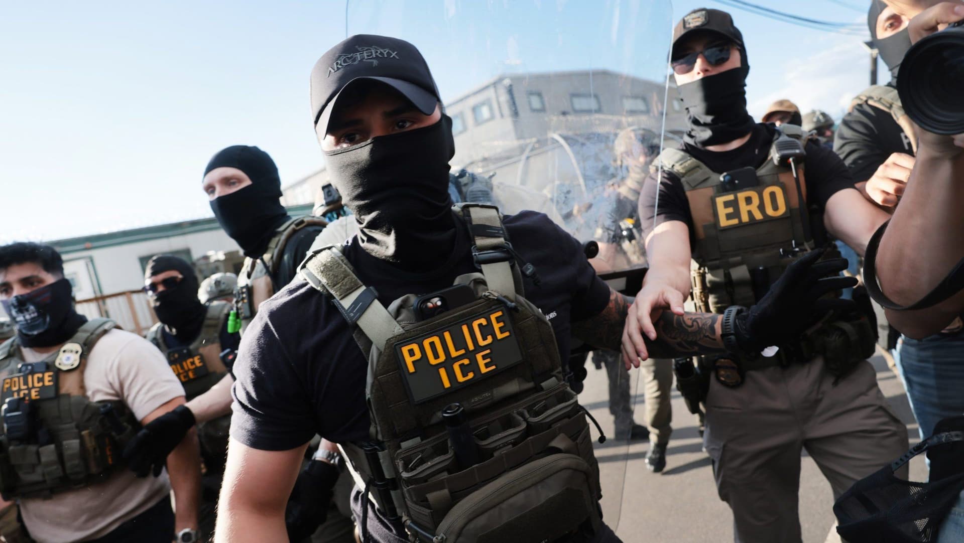 ICE spreads ‘fascist terror’ on Milwaukee’s south side, city officials say