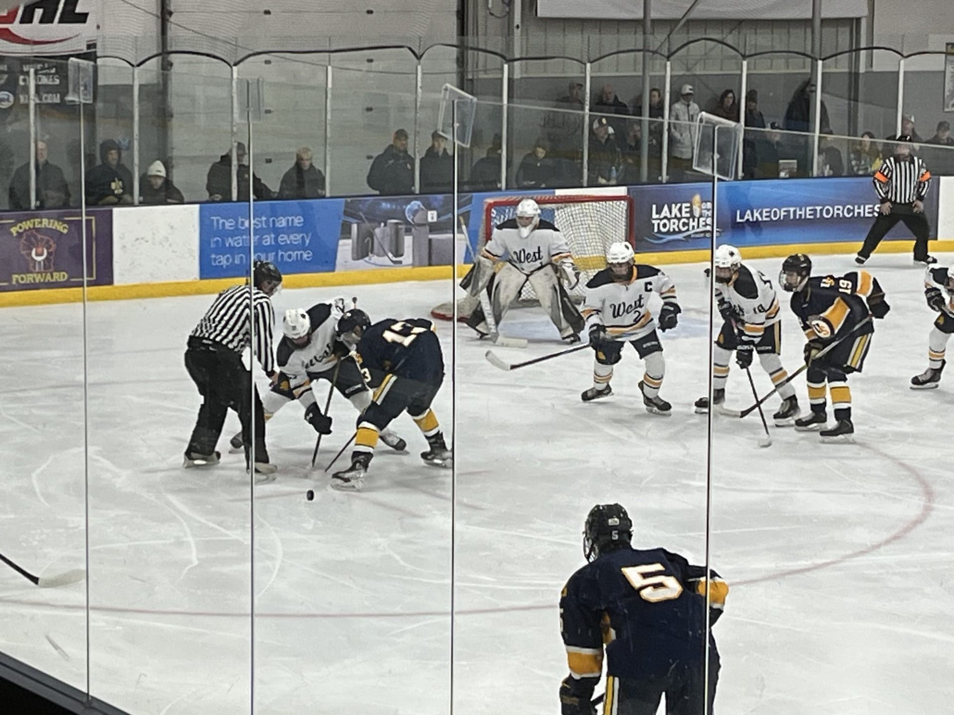 Wausau area High School sports preview for this week: Marathon Cup hockey plus start of WVC boys' basketball conference action highlight