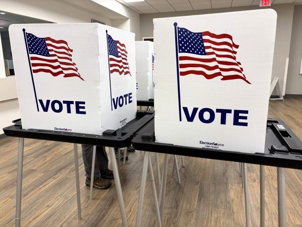 Judge denies DOJ request for Wisconsin voter rolls