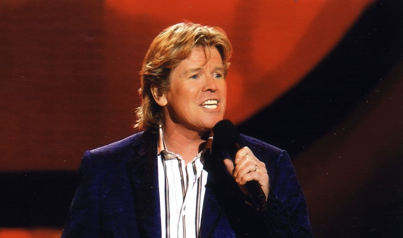 Win Tickets to Herman’s Hermits Starring Peter Noone with Special Guests The Association!