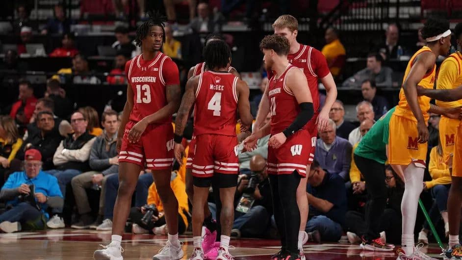 Badgers Looking for Win Over Wildcats