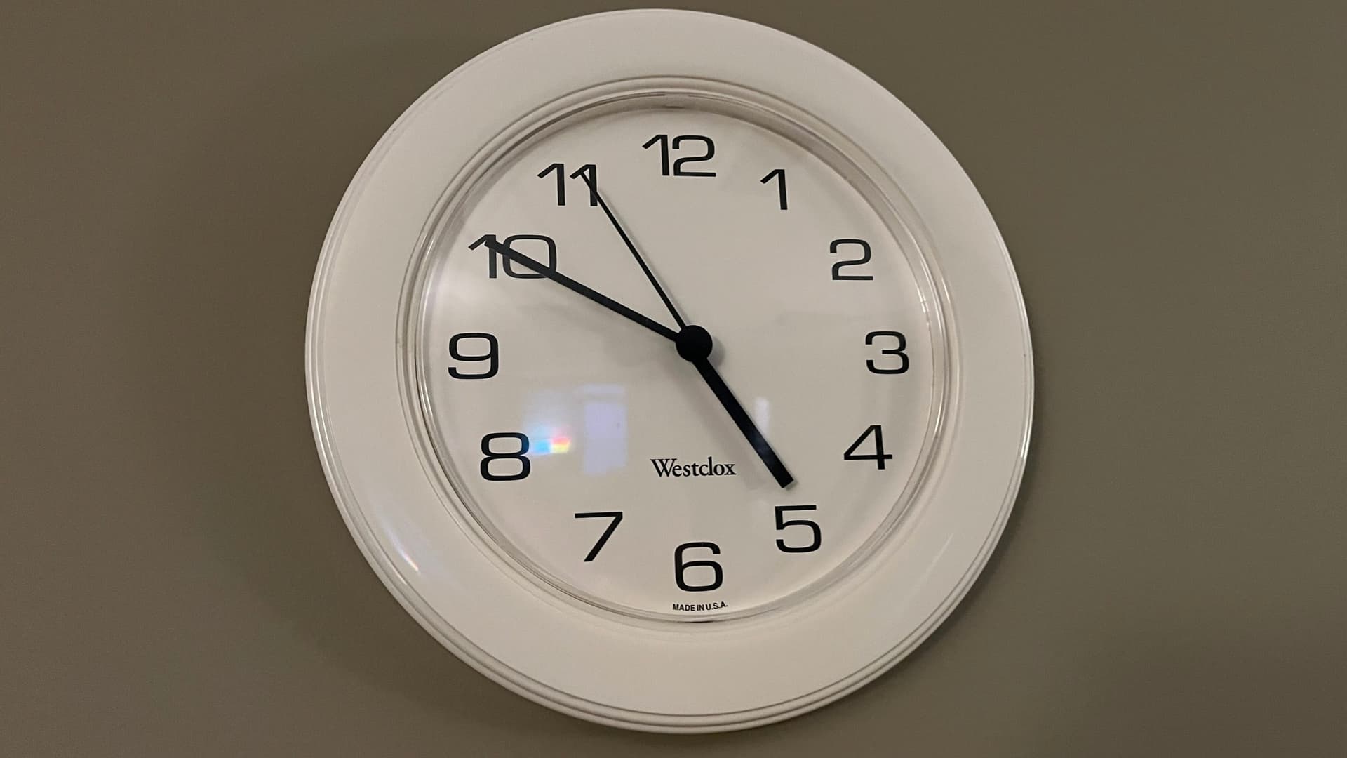 The Impacts of the time change