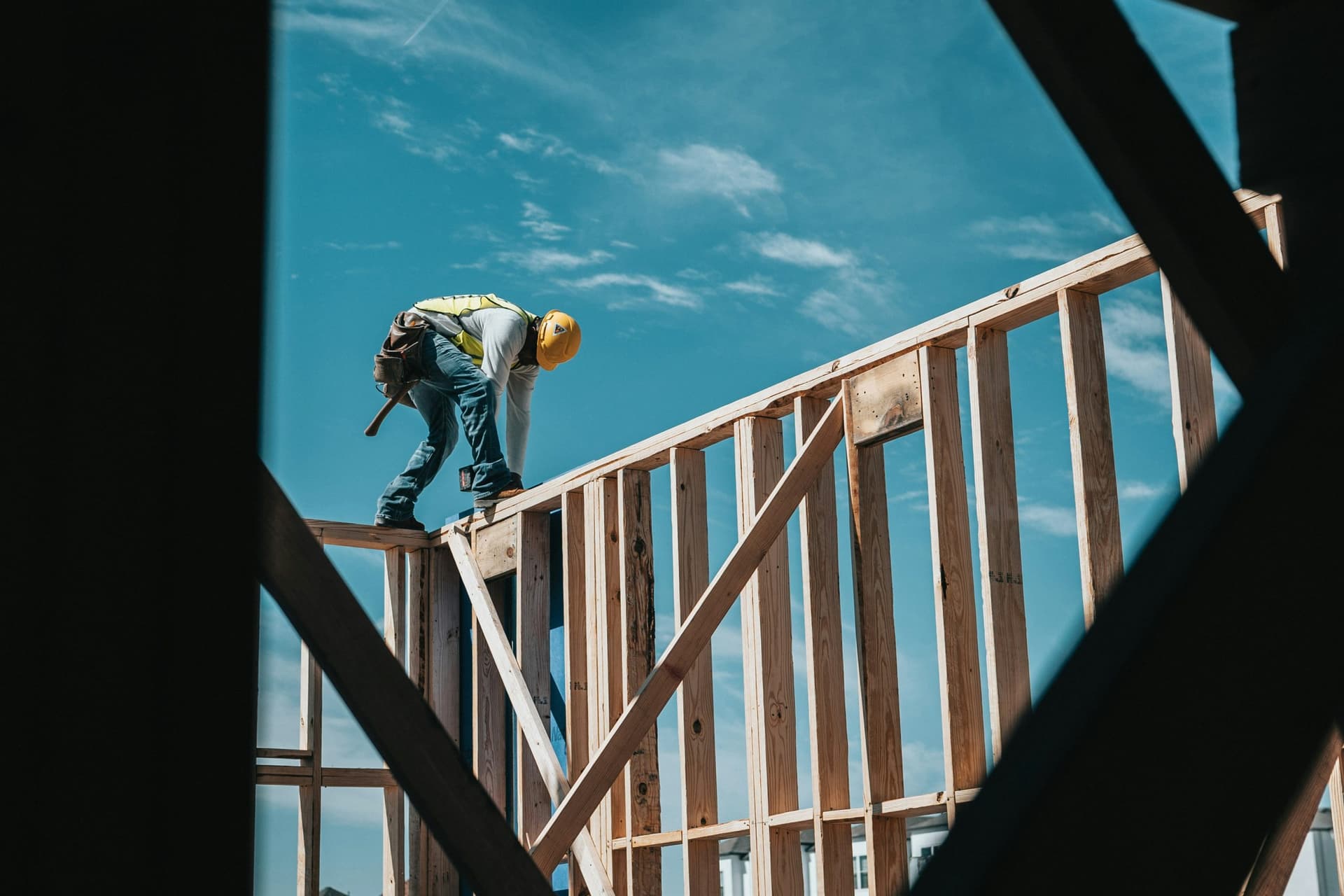 Madison-area “Careers in Construction” event has students get hands-on with skilled trades careers
