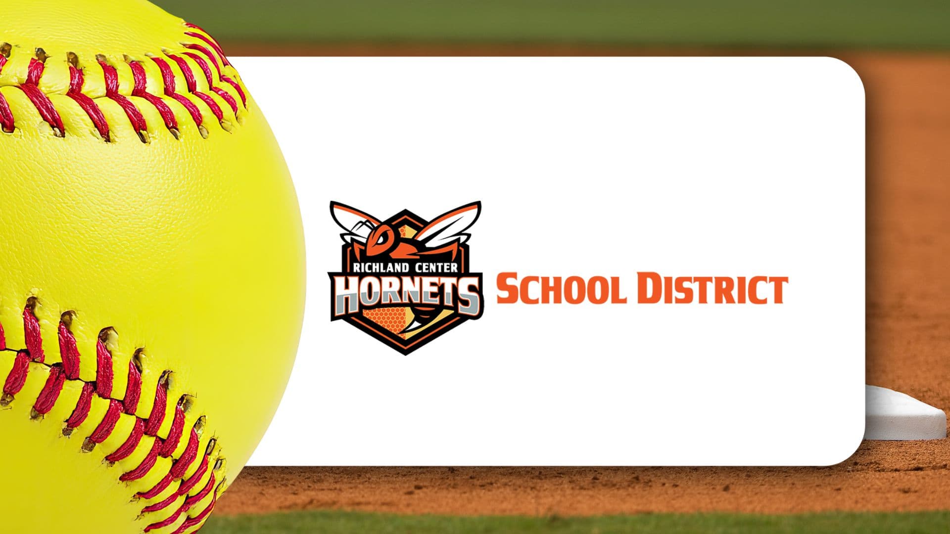 RC softball picks up 8-2 win over RV Tuesday