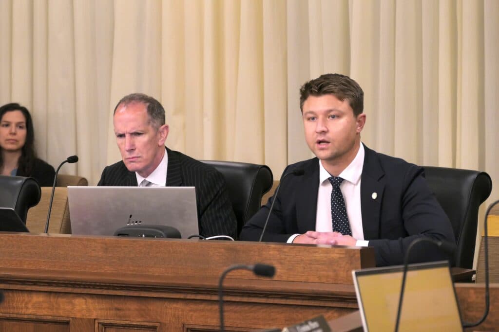 Other Minnesota legislators also drink on the job, GOP lawmakers argue in defense of day drinking