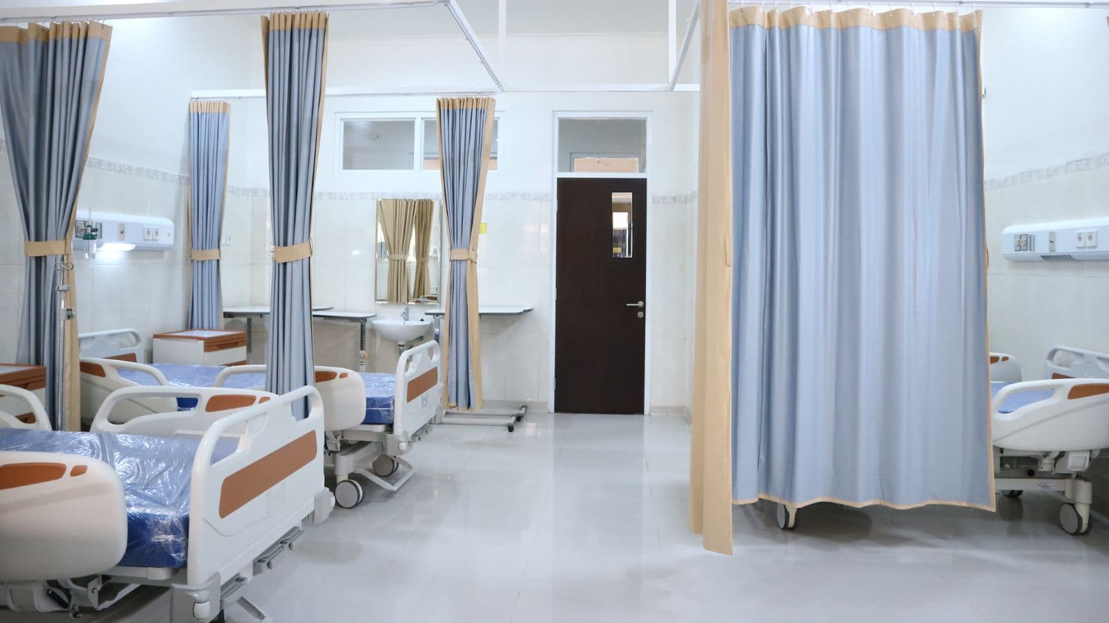 Eau Claire Could See Healthcare Measure on November Ballot