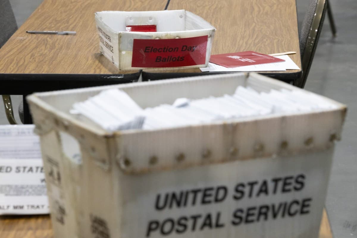 Amid USPS delays, Wisconsin officials tell voters to mail their ballots ASAP as voters sue for more options
