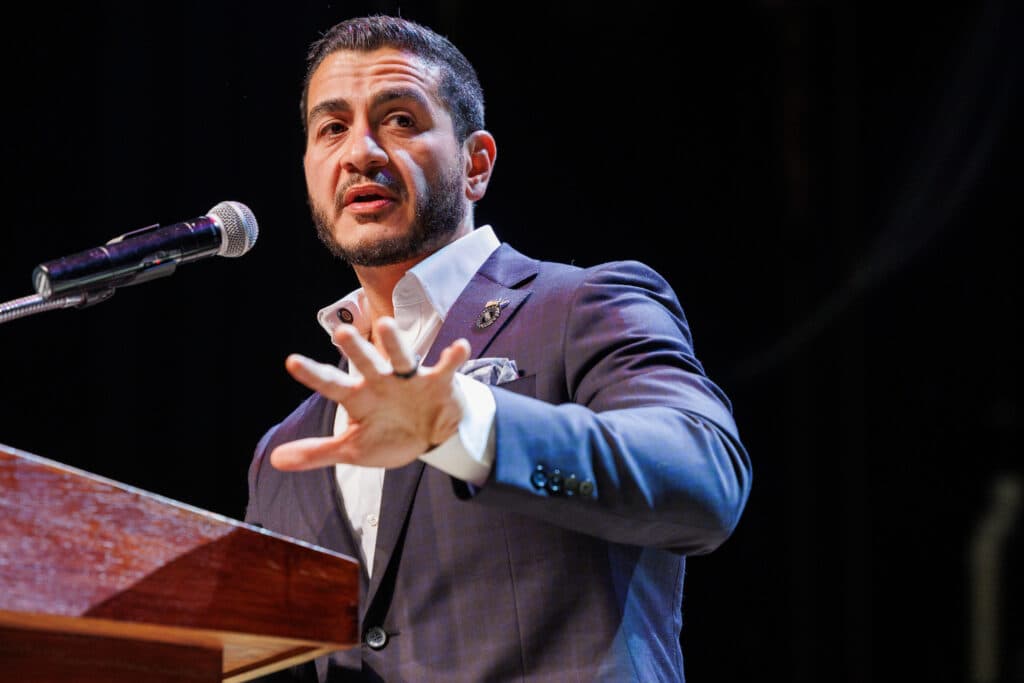El-Sayed declares victory in Michigan’s Democratic U.S. Senate primary