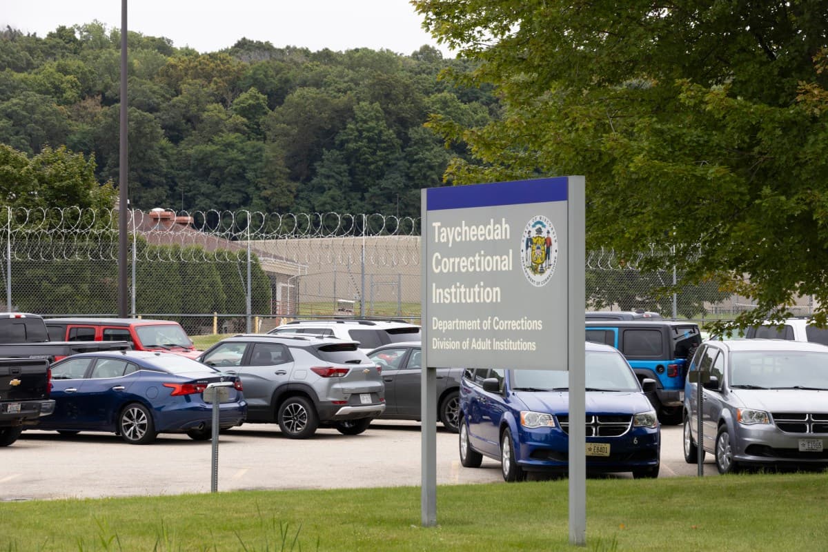 Wisconsin to hold commutations hearing Friday