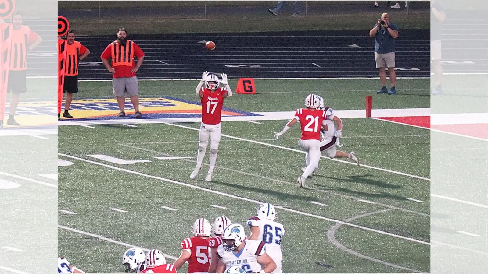 Wisconsin Rapids football team ends losing streak