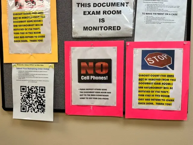 Your Right to Know: Let the public copy court records